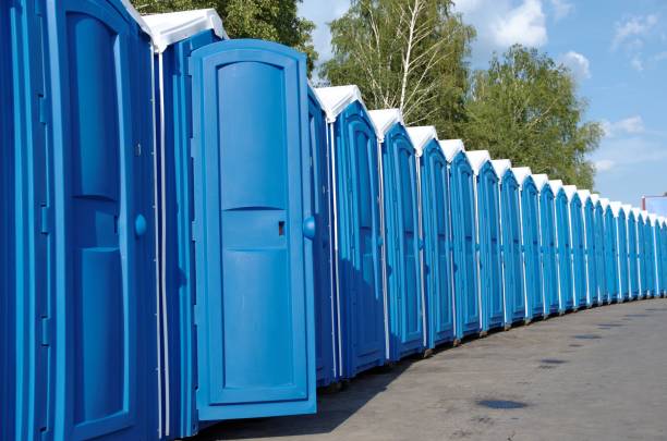 Porta potty delivery and setup in Madrid, IA